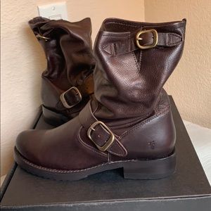 Frye Veronica Short boots